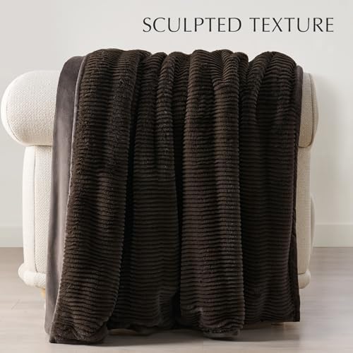 EVERGRACEHOME Faux Rabbit Fur Throw Blanket, 60''x80'', Dark Brown