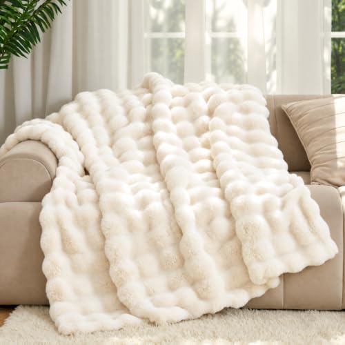 The Malibu Blanket - LuxeComfort Faux Fur Bubble Blanket 60"x70"