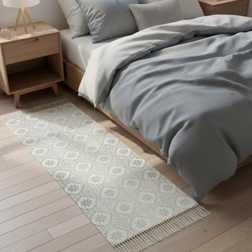Gray Petals Hallway Runner Rug 2'x5', Abstract Floral Grids Boho