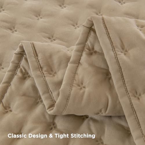 Andency Beige King Size Quilt Bedding Set, 3 Pieces Bedspread Coverlet