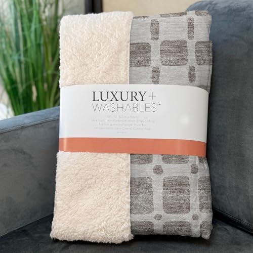 Addison Rugs ASB871 Taupe 50" x 70" Oversized Sherpa Throw Blanket