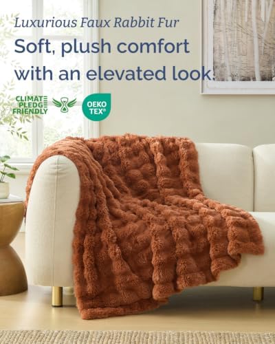 Faux Fur Throw Blanket - Twin Size Bubble Blanket - 60" x 80", Mocha