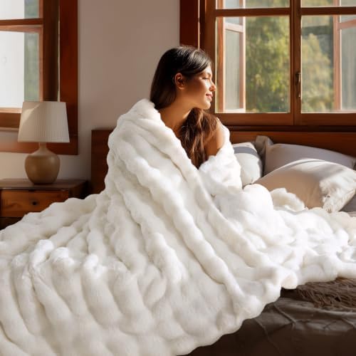 BEDELITE Faux Fur Throw Bubble Blanket for Couch, 60" x 80", Cream