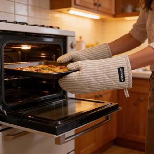 Encasa XO Oven Mitts, Heat Resistant Kitchen Gloves, Microwave