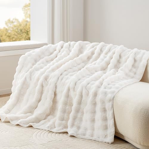 Berkshire Faux Fur & Velisse Reversible Blanket - Ultra Soft Plush