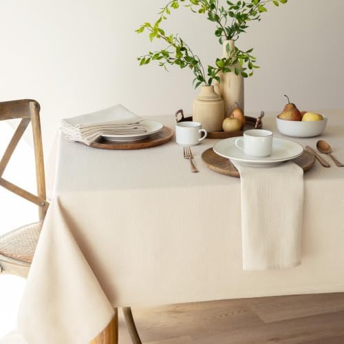 Benson Mills Almeria Textured Tablecloth