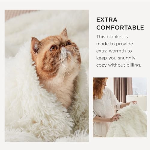 Bedsure Bundle of 1 Sherpa Blanket 108x90 & 1 Faux Fur Blanket 108x90