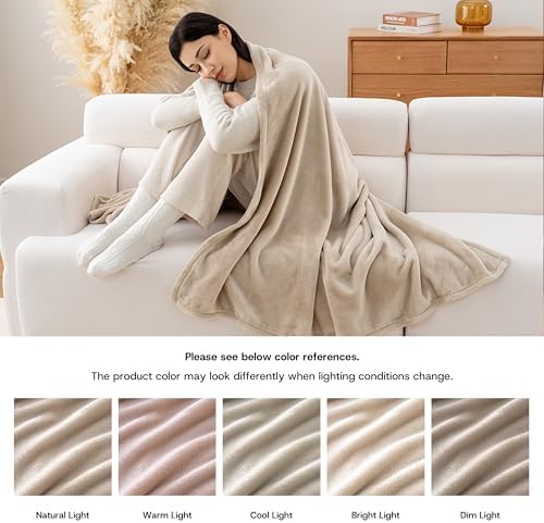 Luxury Fleece Warm Blanket, Soft Lightweight Velvety Plush Blanket for