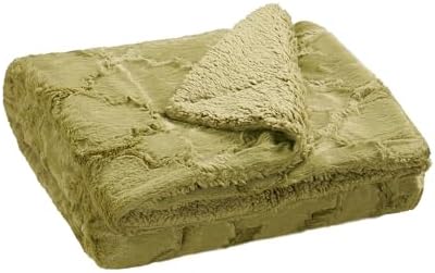 Home Soft Things Brushed Faux Fur Throw with Sherpa Backing, 60" x