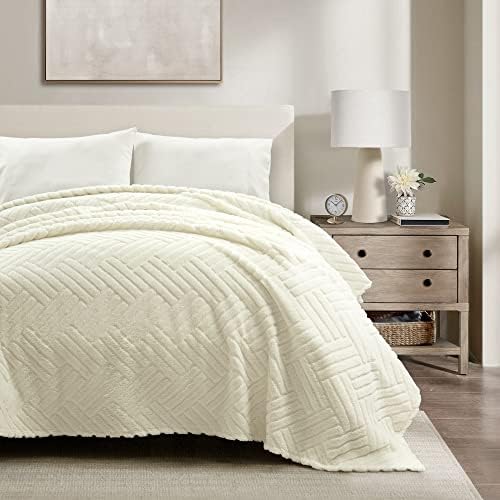 Lush Decor Super Cozy Ultra Soft Sherpa Jacquard Geo