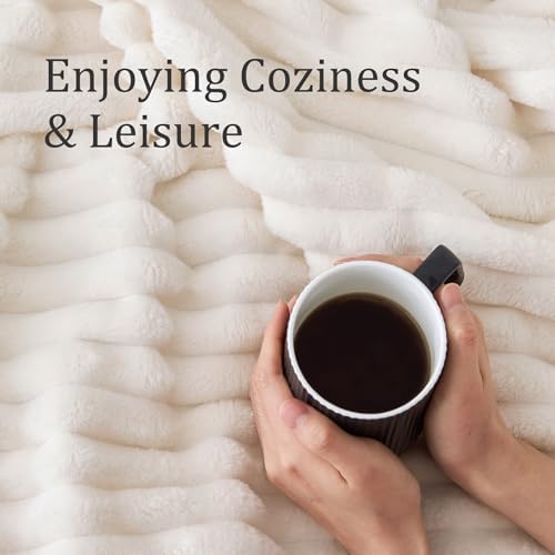 Nookly Cream King Size Blanket for Bed, Soft Lightweight Plush Ribbed