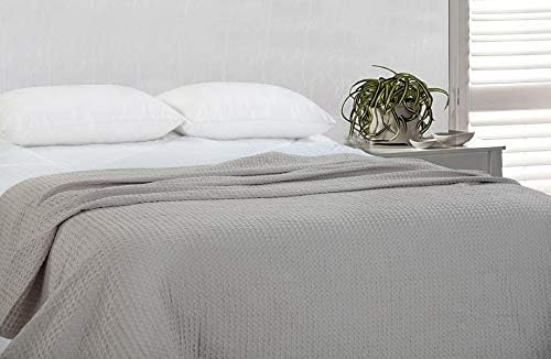 HILLFAIR 100% Combed Cotton Blanket–102x108 Inch California King Size