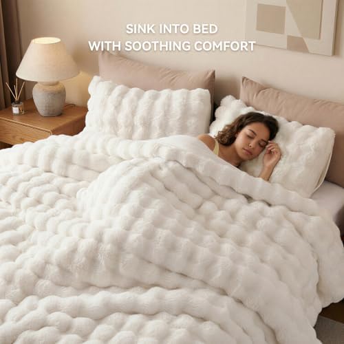 Smoofy Fluffy Faux Rabbit Fur Bubble Comforter King Size - Cream White