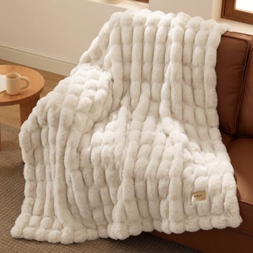 Bedsure Soft Double-Sided Faux Fur Throw Blanket, Light Beige, 50"x60"