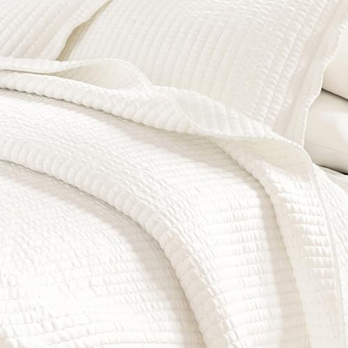 Great Bay Home Full/Queen Quilt Set - 3-Piece Solid, Channel-Stitched