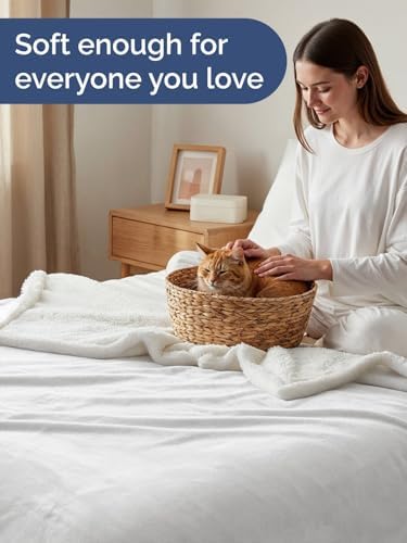 Sherpa Fleece Blanket Twin Size - Reversible Blanket - White, 60" x