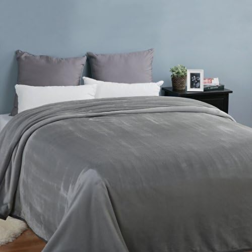 EASELAND Soft Lightweight California King Fleece Blanket, Gray
