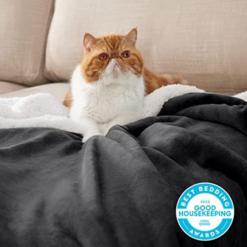 Bedsure GentleSoft Sherpa Fleece Blanket Queen Size for Bed