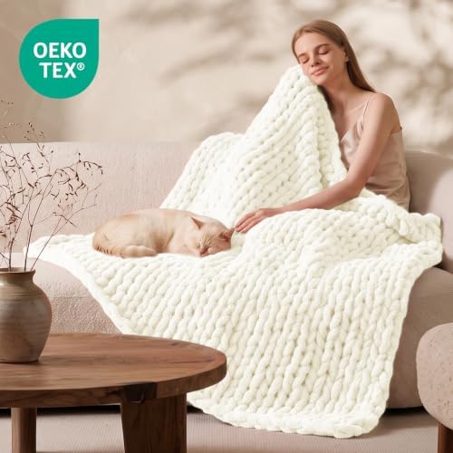 L'AGRATY Chunky Knit Throw Blanket for Couch, 50 x 70 Inches, Cream