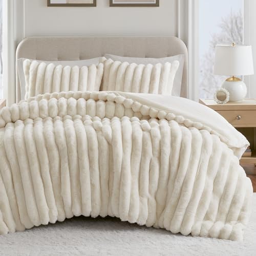 Madison Park Jasmine Luxurious Plush King Comforter Set, 3 Piece