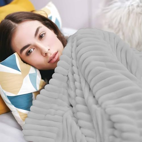 Fleece Throw Blanket for Couch, Grey Microfiber Flannel Blanket for