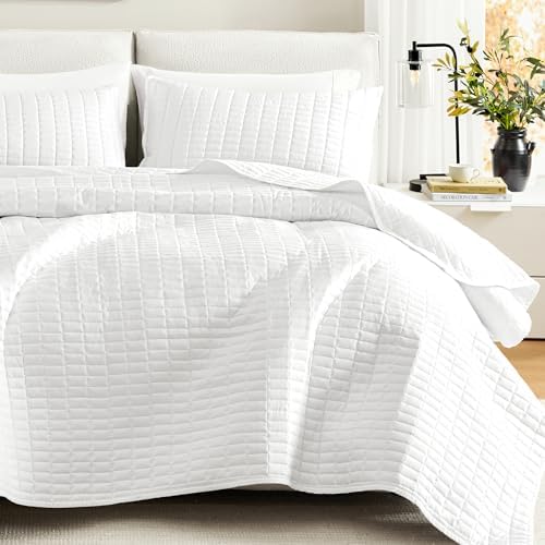 Comfort Spaces Kienna King Quilt Bedding Set 3 Piece, 104"x90" White
