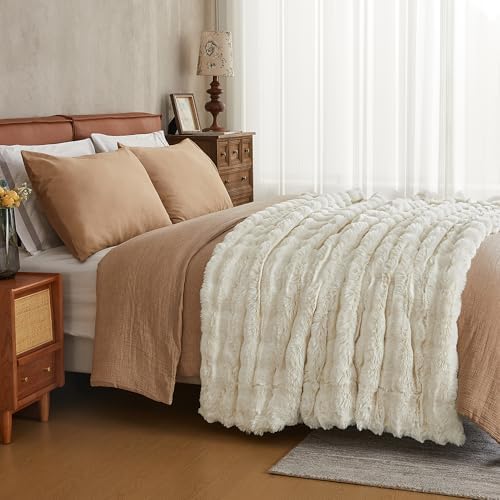 JELLYMONI Faux Fur Throw Blanket 108x90, 750 GSM Plush Couch Throw