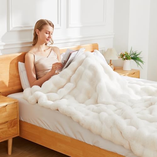 Latepis Luxury Faux Fur Throw Blanket Fuzzy for Couch Soft Thick