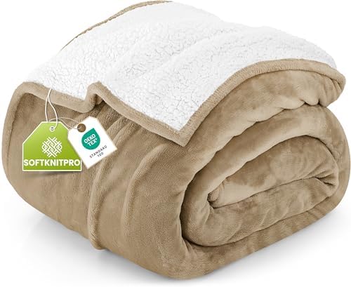 Utopia Bedding Reversible Plush Sherpa Blanket King Size Camel, 90x102