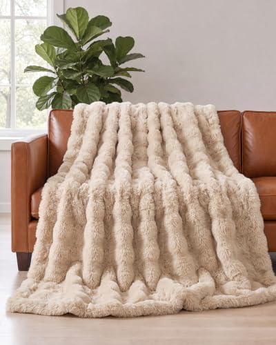 Faux Fur Throw Blanket - King Size Bubble Blanket - 90" x 108", Cream