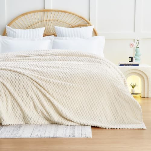 EXQ Home Cream Soft Fleece King Blanket Cozy Throw for Bed,Turtle