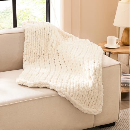 L'AGRATY Chunky Knit Throw Blanket for Couch, 30'' x 40'' Knit Throw