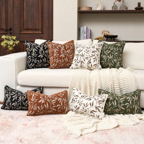 FANAMI Beige Floral Throw Pillow Covers 20x20 Inch Set of 2 Vintage