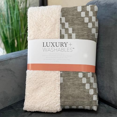 Addison Rugs ASB891 Taupe 50" x 70" Oversized Sherpa Throw Blanket