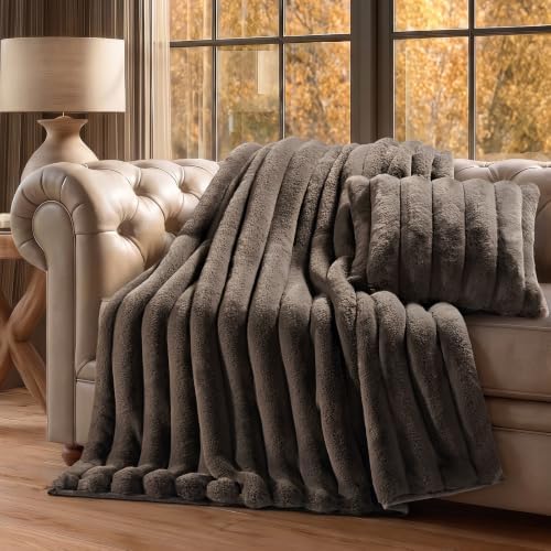 EverGrace Luxury Channel Faux Fur Throw Blanket, Dark Taupe, 50"x70"