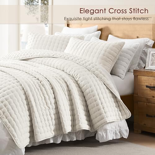 WDCOZY Cloud Soft Quilt Set, King Size, Ivory, 3 Pieces 104x90 inches
