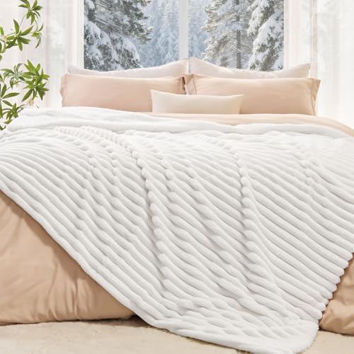 INFIIXSO Striped Sherpa Throw Blanket for Couch, Warm Plush, White