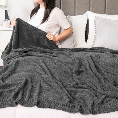 PAVILIA Super Soft Throw Blanket for Couch, Fluffy Cozy Lightweight