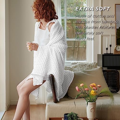Bedsure Bundle of 1 Cotton Herringbone Weave Blanket King & 1 Cotton