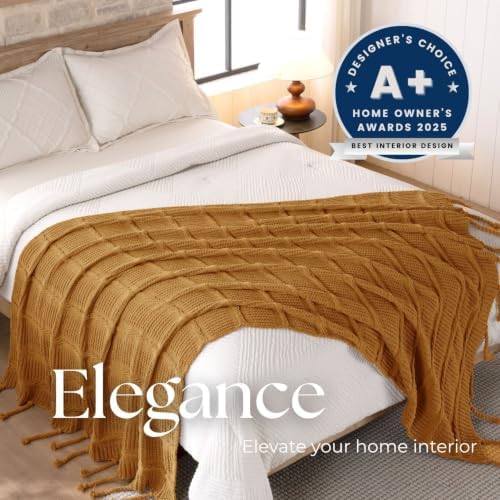 Boho Knitted Chenille Blanket with Tassels - Lightweight & Soft