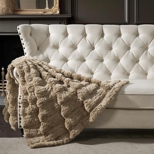 Luxury Faux Fur Throw Blanket Reversible to Cozy Velvet, 750GSM Soft