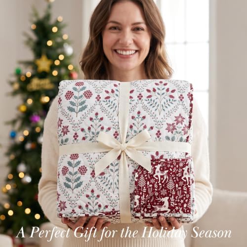 Reversible Christmas Quilt Queen Size/Full Size 7 Piece Set Holiday