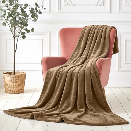 TRP Lightweight Micro Plush Fleece Throw Blanket for Couch Travel King