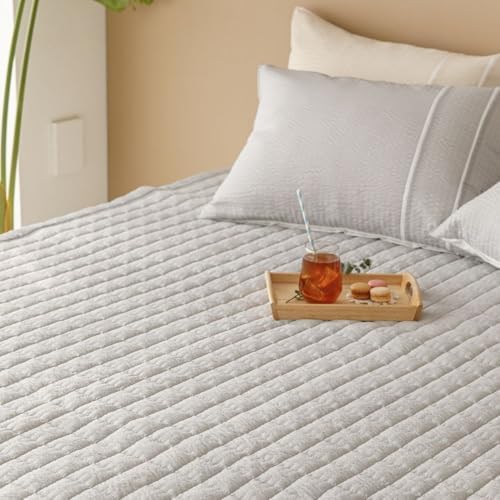 Bamboo Seersucker Mattress Pad – Lightweight Breathable All-Season Bed