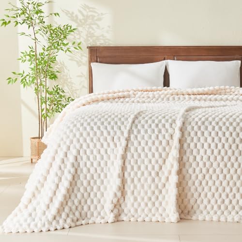 NEWCOSPLAY Fleece Clouds Cozy King Blanket for Couch, Ivory, 90"x110"