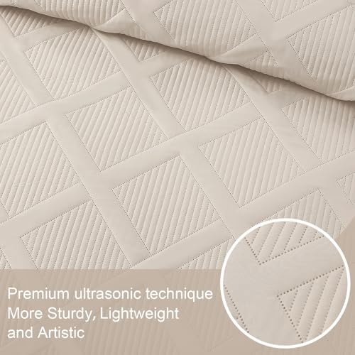 Exclusivo Mezcla 3-Piece Soft Quilt King Size Bedding Set, Beige Cream