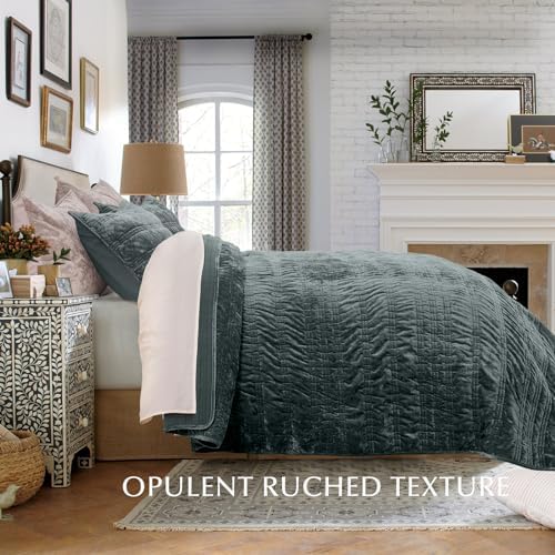 EverGrace Ruched Lightweight Velvet Quilt Set, King Size, Dark Green