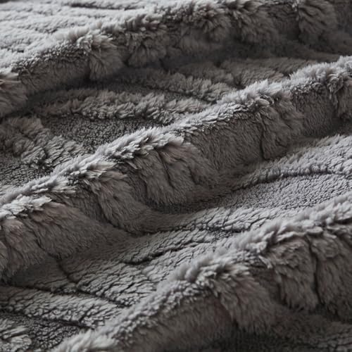 COOVA Grey Fleece Twin Blanket for Bed - Super Soft Cozy Plush Fuzzy
