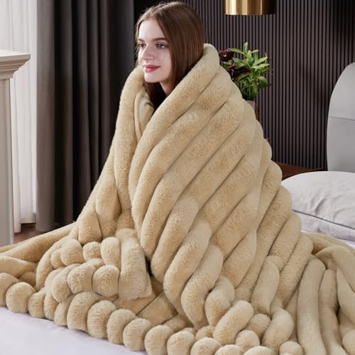 Faux Fur Throw Blanket, 1000GSM Thick Fluffy Fur Throw, 90"X104"