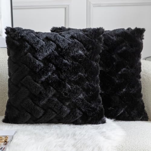 Yaertun Set of 2 Decorative Throw Pillow Covers Thick Plush Wool Throw